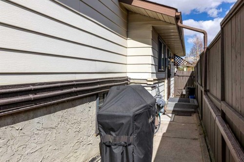 28 Beddington Crescent Ne, Calgary, AB - Outdoor With Exterior