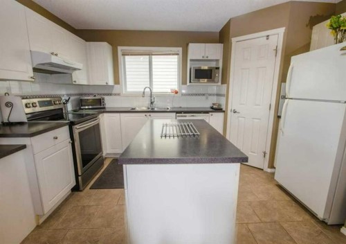 47 Taralea Gardens Ne, Calgary, AB 