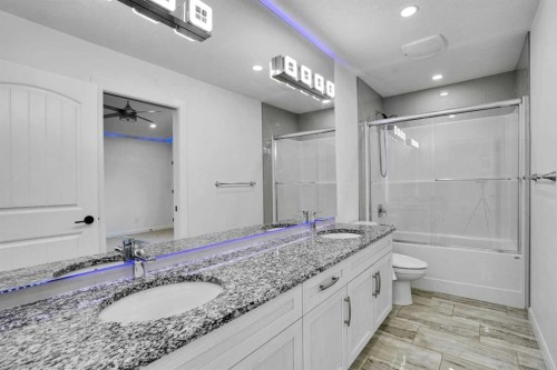 248 Sandpiper Boulevard, Chestermere, AB - Indoor Photo Showing Bathroom