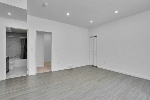 248 Sandpiper Boulevard, Chestermere, AB - Indoor Photo Showing Other Room