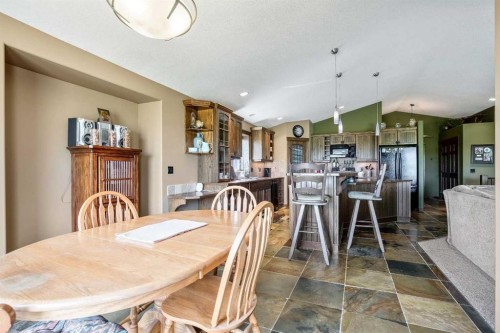 37 Wyndham Park Way, Carseland, AB - Indoor Photo Showing Dining Room