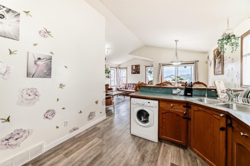 92 Everstone Rise Sw, Calgary, AB - Indoor