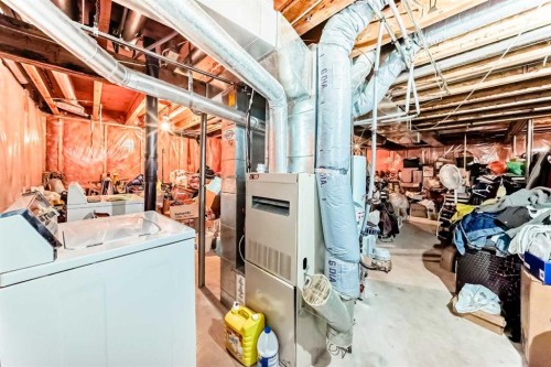 952 Applewood Drive Se, Calgary, AB - Indoor