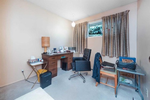 3623 54 Avenue Sw, Calgary, AB - Indoor Photo Showing Office
