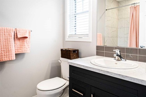 1460 Carrington Boulevard Nw, Calgary, AB - Indoor Photo Showing Bathroom