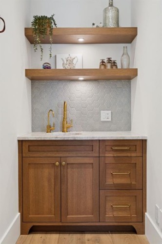 1119 Riverdale Avenue Sw, Calgary, AB - Indoor Photo Showing Other Room