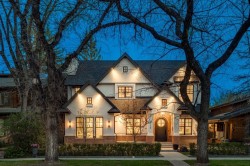 1119 Riverdale Avenue SW Calgary, AB T2S 0Y9