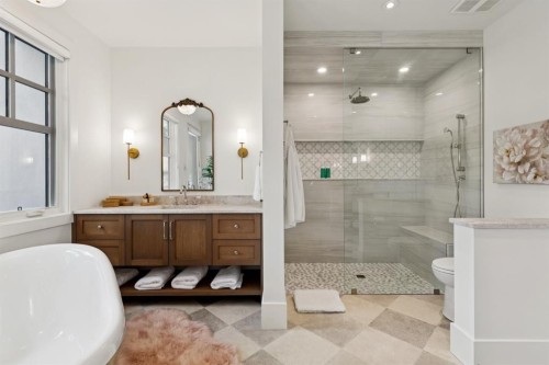 1119 Riverdale Avenue Sw, Calgary, AB - Indoor Photo Showing Bathroom
