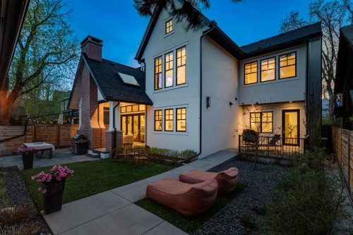 1119 Riverdale Avenue Sw, Calgary, AB - Outdoor