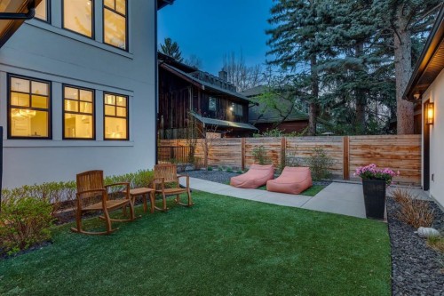 1119 Riverdale Avenue Sw, Calgary, AB - Outdoor