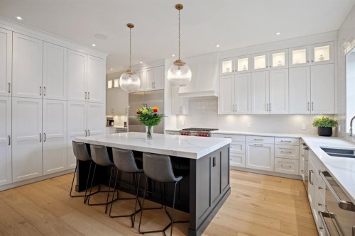 1119 Riverdale Avenue Sw, Calgary, AB - Indoor Photo Showing Kitchen With Double Sink With Upgraded Kitchen