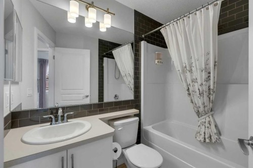 36 Auburn Meadows Gardens Se, Calgary, AB 