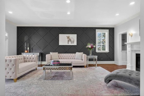 22 Ridge Pointe, Heritage Pointe, AB - Indoor Photo Showing Living Room