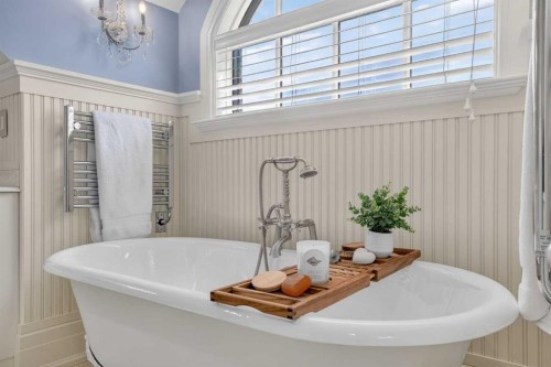 22 Ridge Pointe, Heritage Pointe, AB - Indoor Photo Showing Bathroom