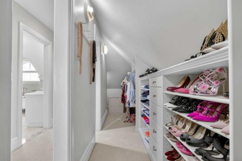 22 Ridge Pointe, Heritage Pointe, AB - Indoor