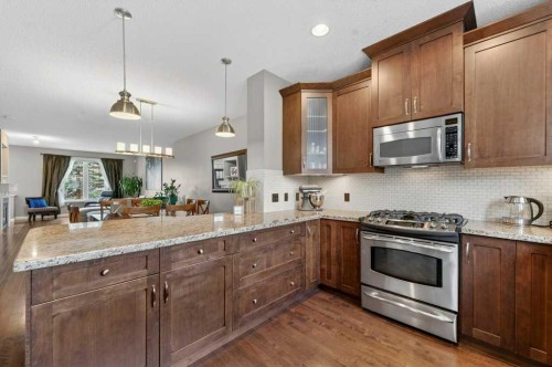 44 Mike Ralph Way Sw, Calgary, AB - Indoor Photo Showing Kitchen With Upgraded Kitchen
