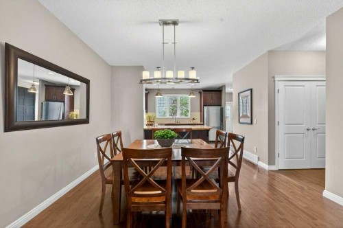 44 Mike Ralph Way Sw, Calgary, AB - Indoor Photo Showing Dining Room
