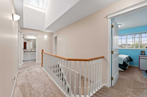 434 Douglas Woods Mews Se, Calgary, AB - Indoor Photo Showing Other Room