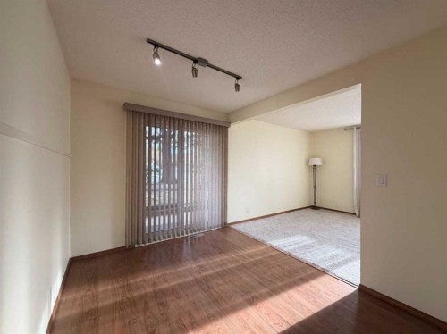 1-1202 2 Street Ne, Calgary, AB - Indoor Photo Showing Other Room