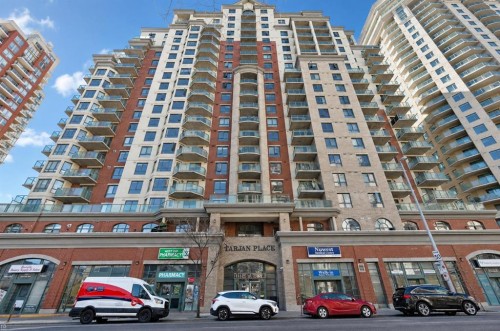 318-1111 6 Avenue SW Calgary, AB T2P 5M5