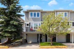 675 Regal Park NE Calgary, AB T2E 0S6