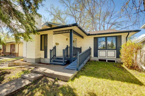 923 Midridge Drive Se, Calgary, AB - Outdoor