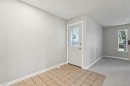 923 Midridge Drive Se, Calgary, AB  - Indoor Photo Showing Other Room 