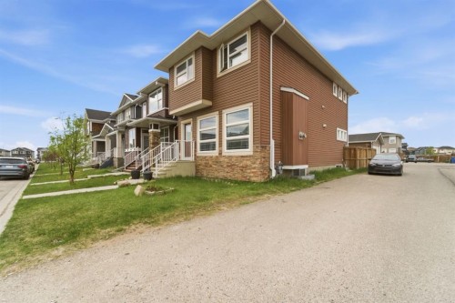 22 Redstone Road Ne, Calgary, AB - Outdoor