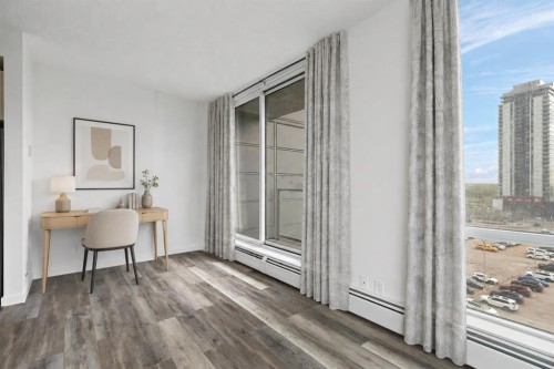 712-450 8 Avenue Se, Calgary, AB - Indoor Photo Showing Other Room