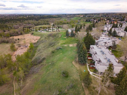 1402-13104 Elbow Drive Sw, Calgary, AB - Outdoor With View