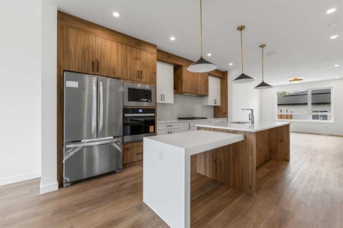 4651 79 Street Nw, Calgary, AB 