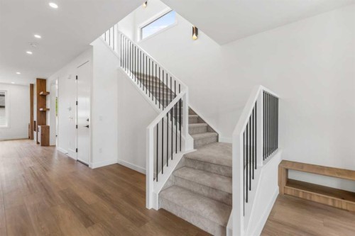 4651 79 Street Nw, Calgary, AB 
