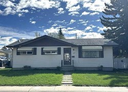 1628 Rouleau Crescent SE Calgary, AB T2A 1Y9