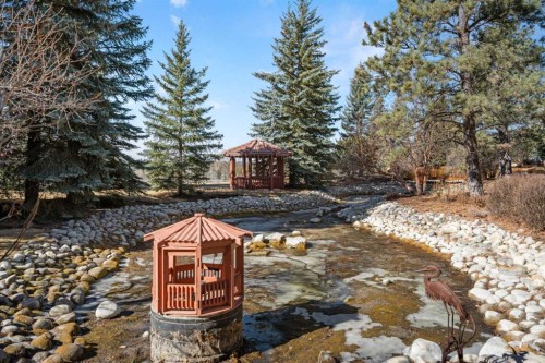 602-505 Canyon Meadows Drive Sw, Calgary, AB 