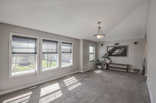 29 Drake Landing Loop, Okotoks, AB - Indoor