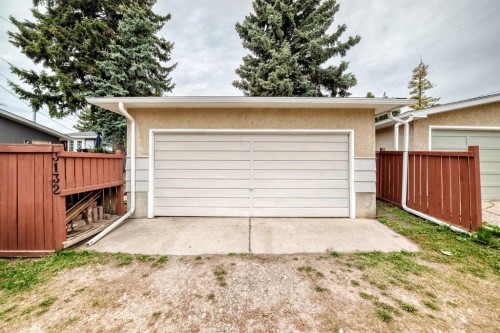 3132 48 Street Sw, Calgary, AB - Outdoor With Exterior