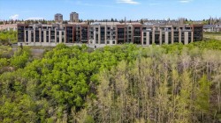 209-15 Cougar Ridge Landing SW Calgary, AB T3H 6C3