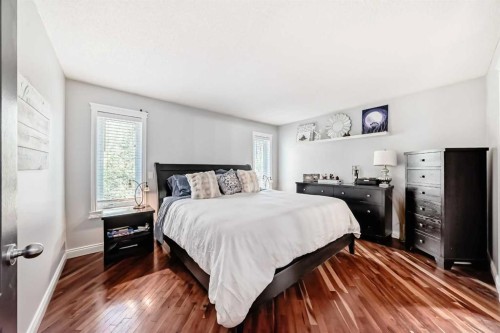 260 Westchester Way, Chestermere, AB - Indoor Photo Showing Bedroom