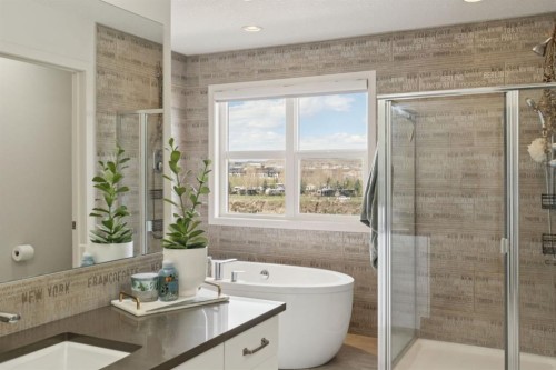 42 Riviera View, Cochrane, AB 