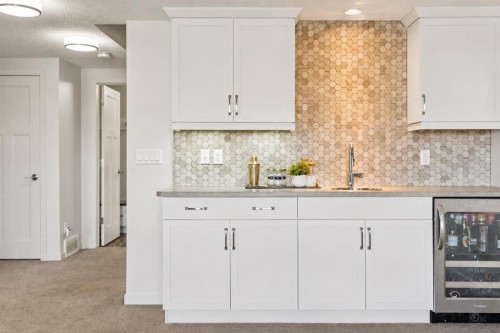 42 Riviera View, Cochrane, AB 