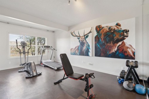 42 Riviera View, Cochrane, AB 