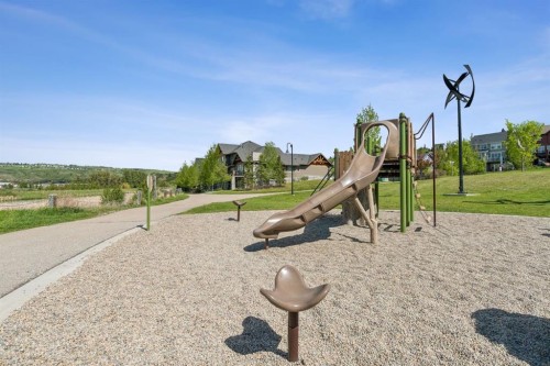 42 Riviera View, Cochrane, AB 