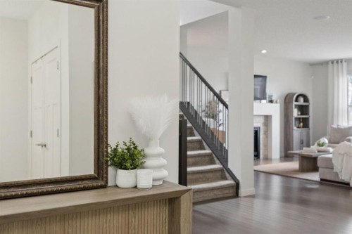 42 Riviera View, Cochrane, AB 