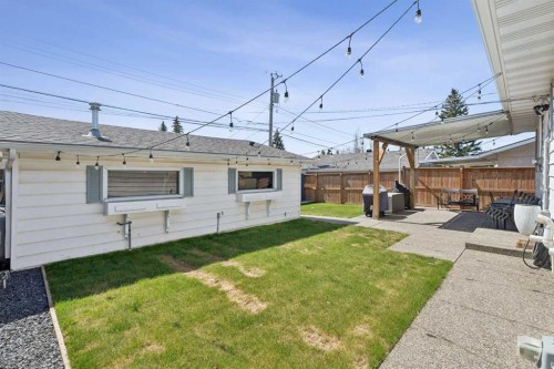 2219 Munro Drive Ne, Calgary, AB - Outdoor With Exterior