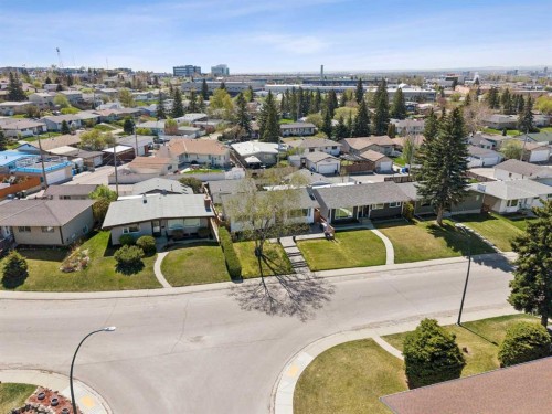 2219 Munro Drive Ne, Calgary, AB - Outdoor With View