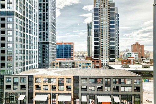 706-220 12 Avenue Se, Calgary, AB - Outdoor With Balcony With Facade