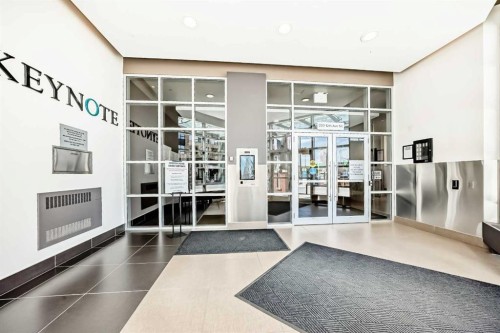 706-220 12 Avenue Se, Calgary, AB - Indoor Photo Showing Gym Room