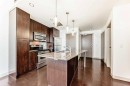 706-220 12 Avenue Se, Calgary, AB  - Indoor Photo Showing Kitchen With Stainless Steel Kitchen With Upgraded Kitchen 