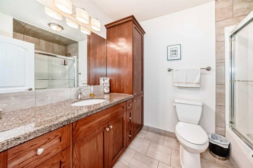 34054 Range Road 15, Rural Red Deer County, AB - Indoor Photo Showing Bathroom