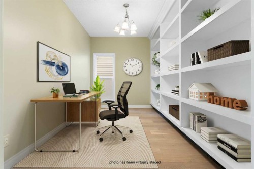 175 Sunset Close, Cochrane, AB - Indoor Photo Showing Office